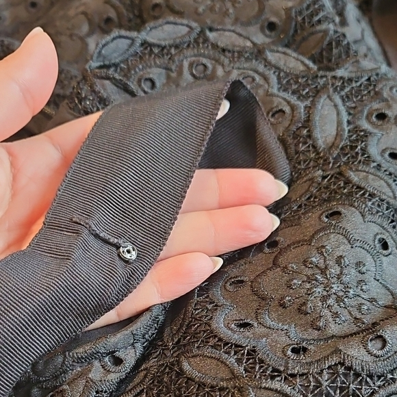 Talbots Elegant Black Lace Fit and Flare Dress 16 NWT - Picture 4 of 4